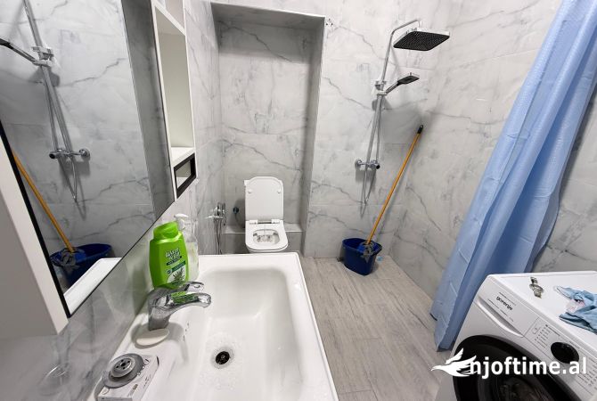 Shtepi ne shitje Apartament ne Tirane, 1+1, Mobilimi E mobiluar, Pagesa 105,000  Euro.