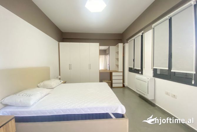 Shtepi me qera Apartament ne Tirane, 2+1, Mobilimi E mobiluar, Pagesa 700  Euro.