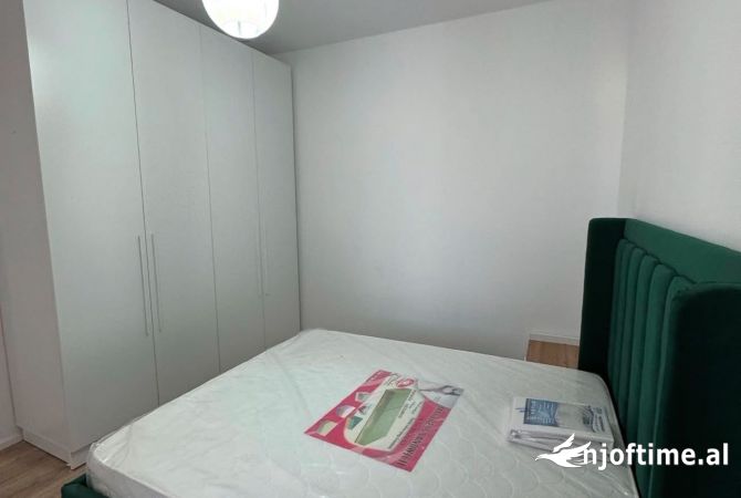 Shtepi me qera Apartament ne Tirane, 1+1, Mobilimi E mobiluar, Pagesa 500  Euro.