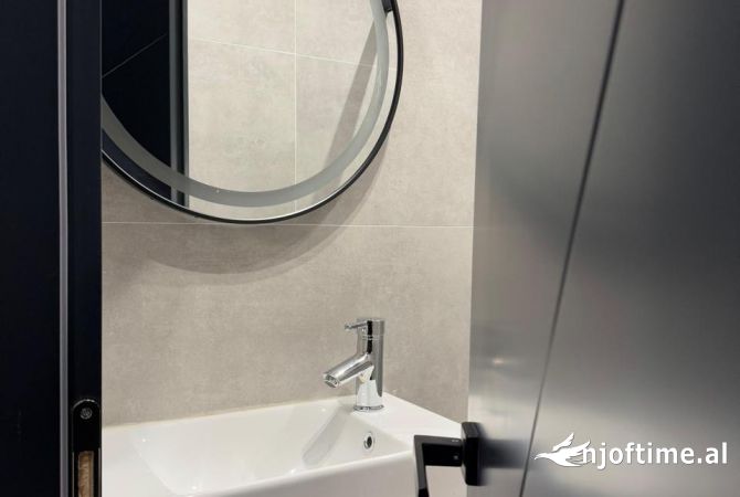 Shtepi me qera Apartament ne Tirane, 1+1, Mobilimi E mobiluar, Pagesa 600  Euro.