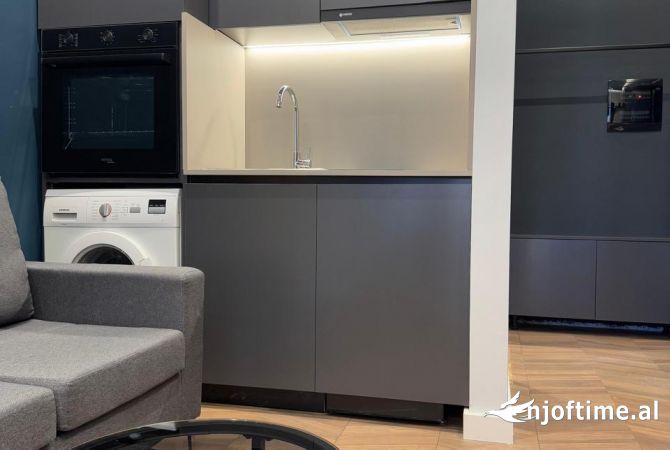 Shtepi me qera Apartament ne Tirane, 1+1, Mobilimi E mobiluar, Pagesa 550  Euro.