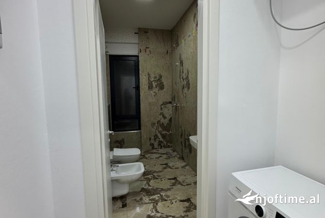 Shtepi me qera Apartament ne Tirane, 2+1, Mobilimi E mobiluar, Pagesa 60,000  Leke.