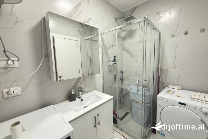 Shtepi ne shitje 2+1 ne Tirane - 143,000 Euro