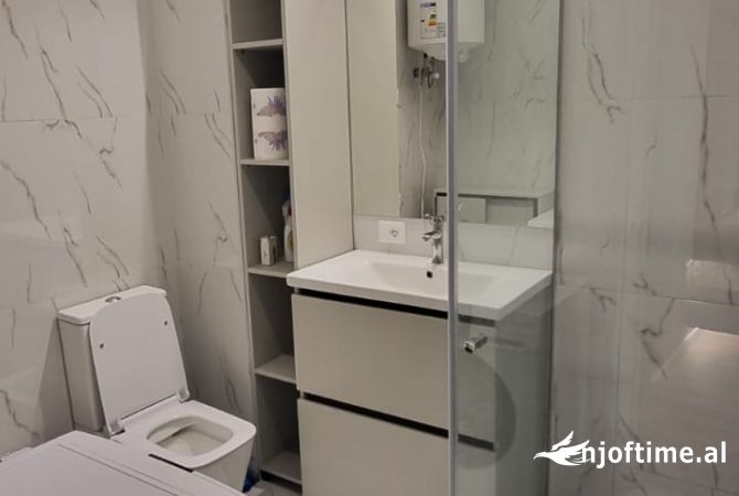 Shtepi me qera Apartament ne Tirane, 2+1, Mobilimi E mobiluar, Pagesa 600  Euro.