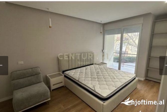 Shtepi me qera Apartament ne Tirane, 1+1, Mobilimi E mobiluar, Pagesa 600  Euro.