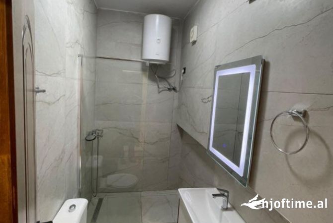 Shtepi me qera Apartament ne Tirane, 1+1, Mobilimi E mobiluar, Pagesa 550  Euro.