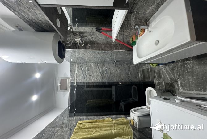 Shtepi me qera Apartament ne Tirane, 2+1, Mobilimi E mobiluar, Pagesa 400  Euro.