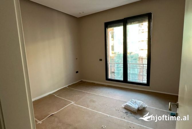 Shtepi me qera 1+1 ne Tirane - 900 Euro