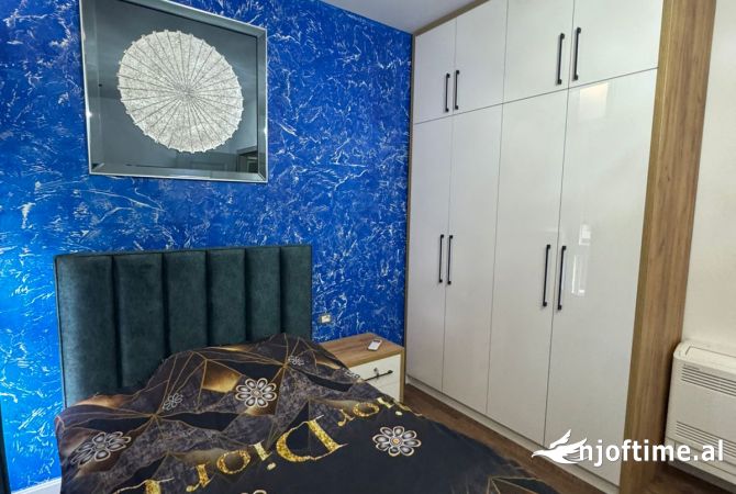Shtepi me qera Apartament ne Tirane, 2+1, Mobilimi E mobiluar, Pagesa 550  Euro.