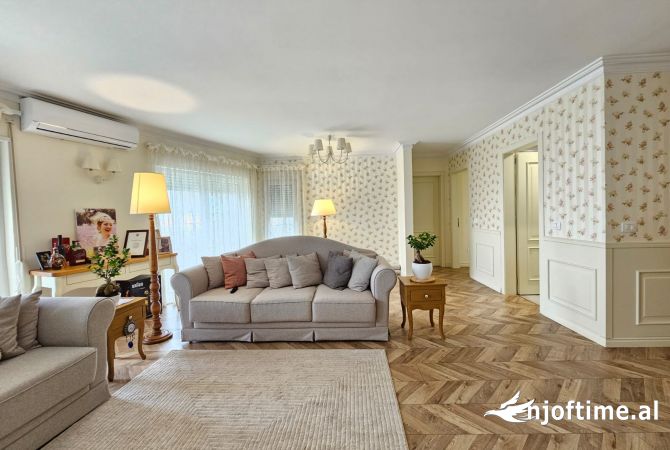 Shtepi me qera Apartament ne Tirane, 2+1, Mobilimi E mobiluar, Pagesa 1,000  Euro.