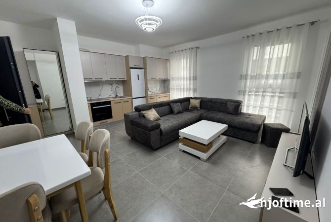 Shtepi me qera 1+1 ne Tirane - 500 Euro