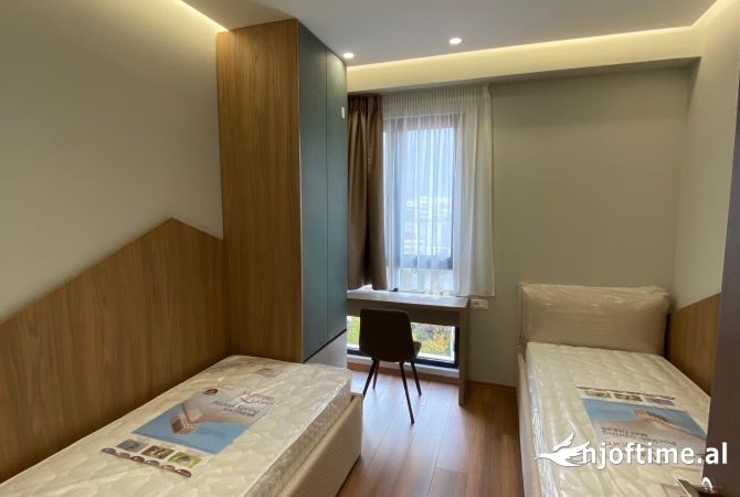Shtepi me qera Apartament ne Tirane, 2+1, Mobilimi E mobiluar, Pagesa 750  Euro.