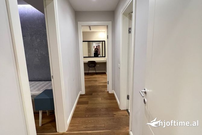 Shtepi me qera Apartament ne Tirane, 2+1, Mobilimi E mobiluar, Pagesa 1,250  Euro.