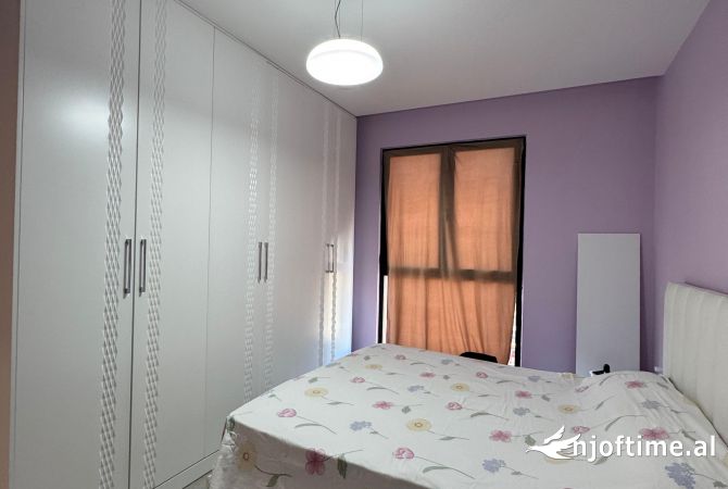 Shtepi me qera 2+1 ne Tirane - 550 Euro