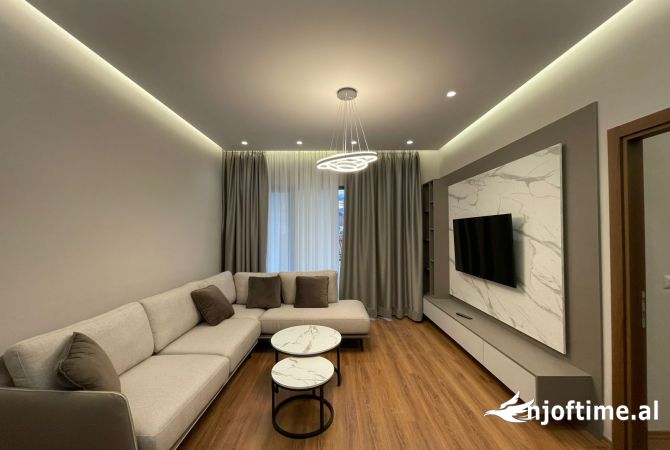 Shtepi me qera Apartament ne Tirane, 2+1, Mobilimi E mobiluar, Pagesa 830  Euro.