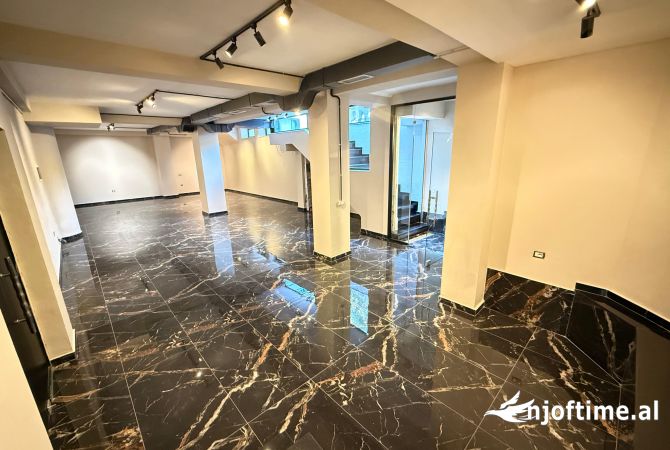 Ambient biznesi ne shitje 1+1 ne Tirane - 236,000 Euro