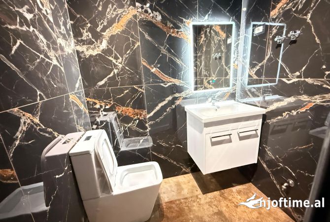 Ambient biznesi ne shitje 1+1 ne Tirane - 236,000 Euro