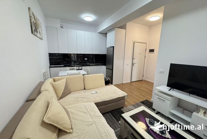 Shtepi me qera 1+1 ne Tirane - 400 Euro