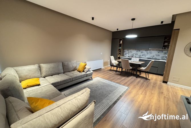 Shtepi me qera 2+1 ne Tirane - 850 Euro