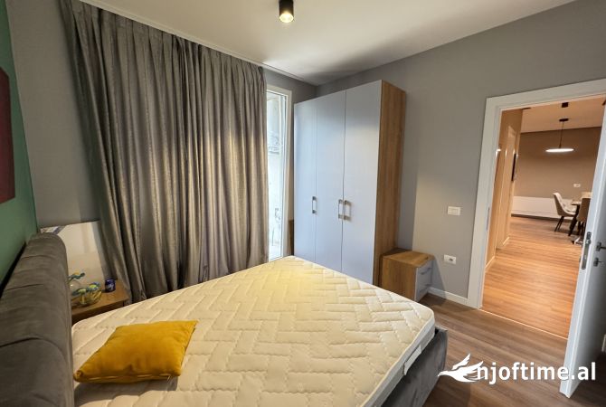 Shtepi me qera Apartament ne Tirane, 2+1, Mobilimi E mobiluar, Pagesa 850  Euro.