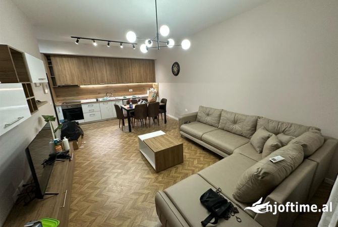 Shtepi me qera 1+1 ne Tirane - 550 Euro