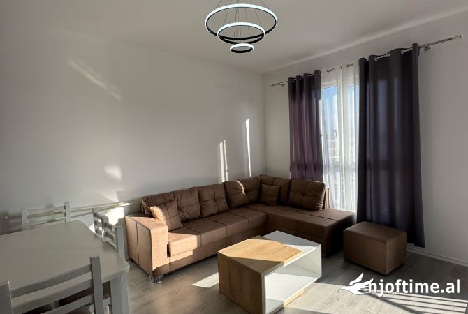 Shtepi me qera Apartament ne Tirane, 1+1, Mobilimi E mobiluar, Pagesa 35,000  Leke.