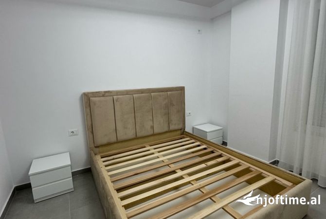 Shtepi me qera 1+1 ne Tirane - 400 Euro