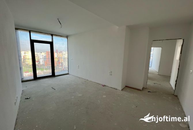 Apartment for sale in Tirana 3+1, Emty