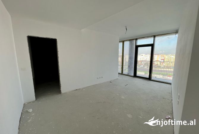 Apartment for sale in Tirana 3+1, Emty