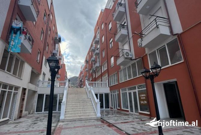 Shtepi ne shitje 2+1 ne Tirane - 130,000 Euro