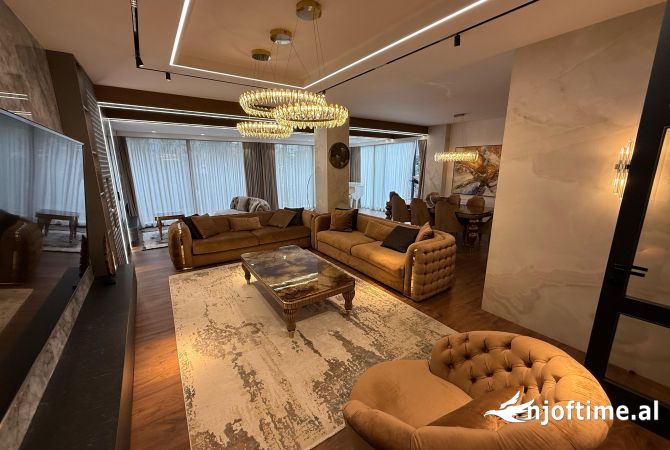 Shtepi me qera 3+1 ne Tirane - 4,000 Euro