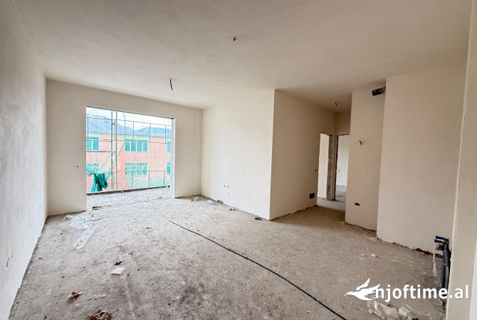 Shtepi ne shitje 2+1 ne Tirane - 150,000 Euro