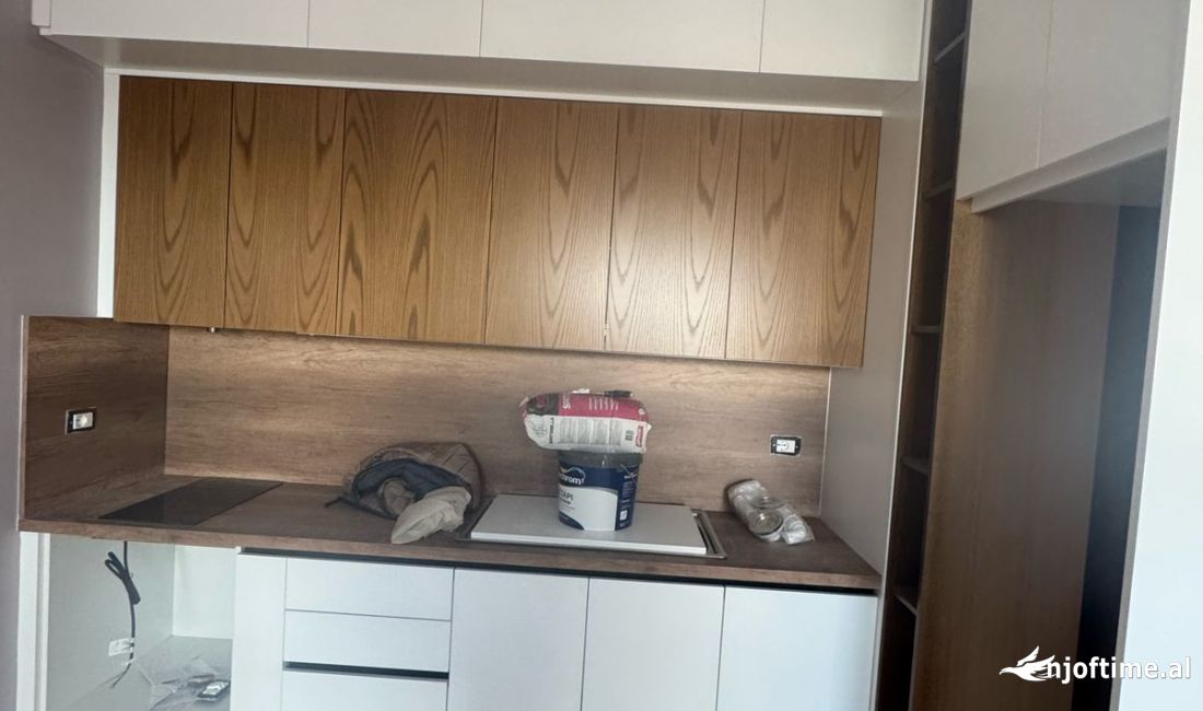 Shtepi me qera Apartament ne Tirane, 1+1, Mobilimi E mobiluar, Pagesa 550  Euro.