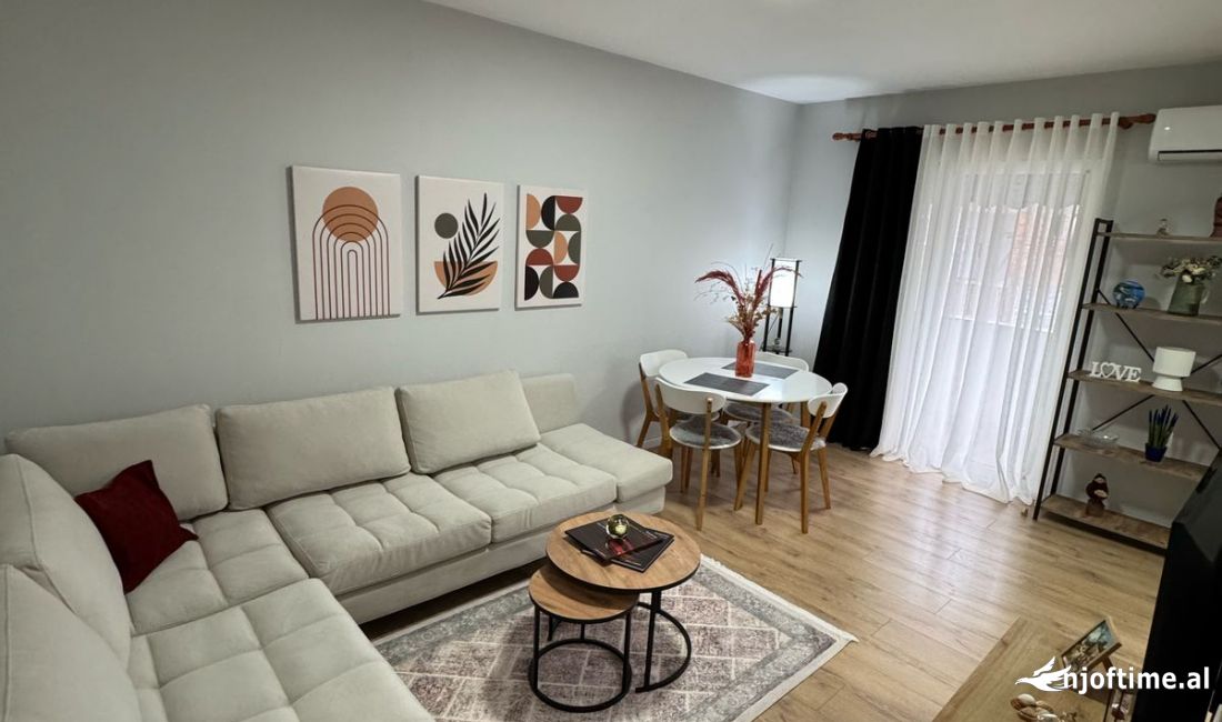 Shtepi me qera Apartament ne Tirane, 1+1, Mobilimi E mobiluar, Pagesa 600  Euro.