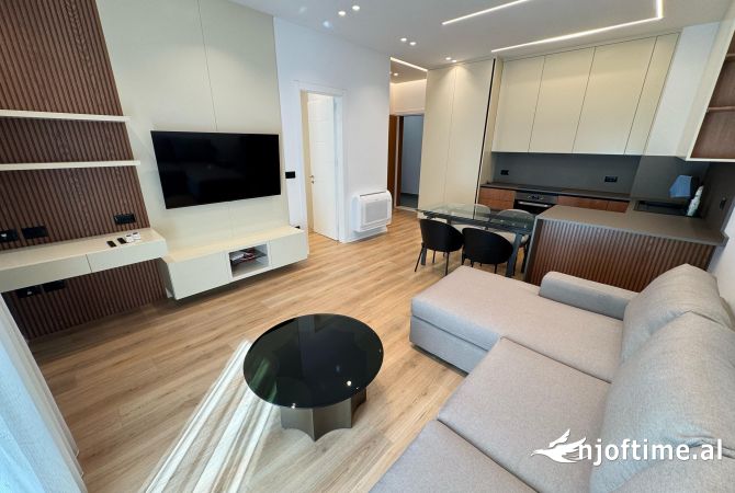 Shtepi me qera Apartament ne Tirane, 1+1, Mobilimi E mobiluar, Pagesa 800  Euro.