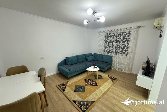 Shtepi me qera 1+1 ne Tirane - 430 Euro