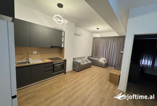Shtepi me qera Apartament ne Tirane, 1+1, Mobilimi E mobiluar, Pagesa 400  Euro.