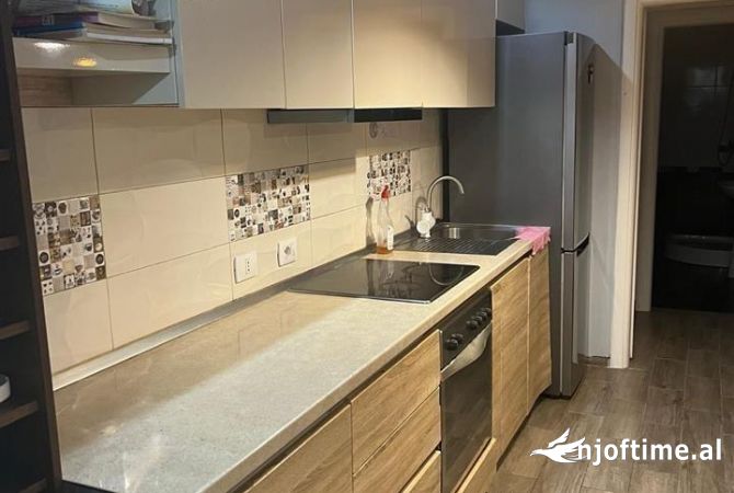 Shtepi me qera Apartament ne Tirane, 1+1, Mobilimi E mobiluar, Pagesa 38,000  Leke.