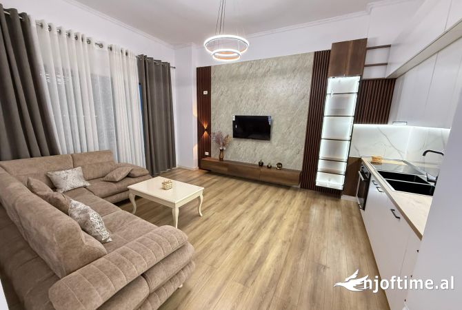 Shtepi ne shitje 2+1 ne Tirane - 145,000 Euro