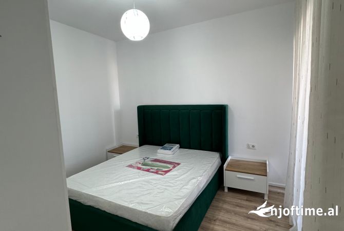 Shtepi me qera Apartament ne Tirane, 1+1, Mobilimi E mobiluar, Pagesa 50,000  Leke.