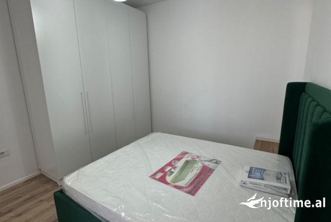 Shtepi me qera Apartament ne Tirane, 1+1, Mobilimi E mobiluar, Pagesa 50,000  Leke.