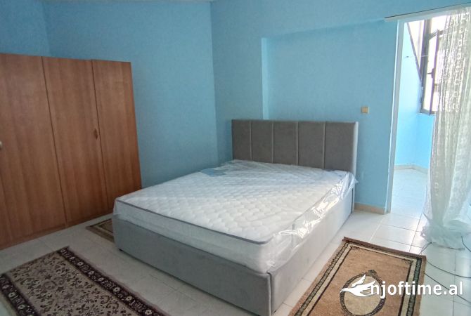 Shtepi me qera 1+1 ne Tirane - 350 Euro