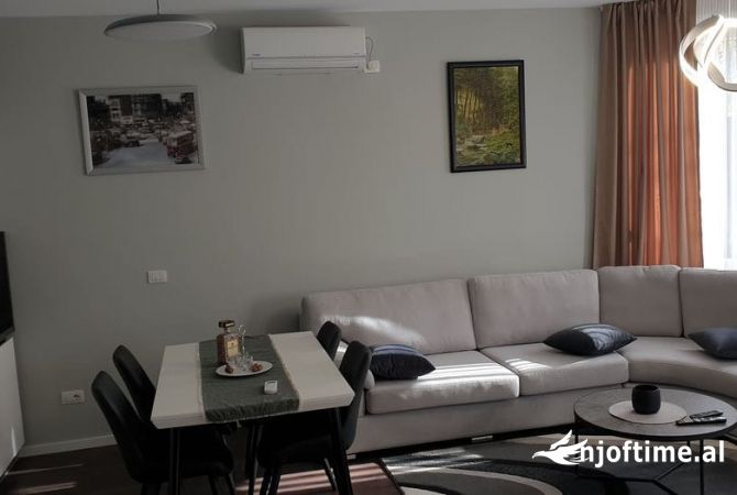 Shtepi me qera Apartament ne Tirane, 1+1, Mobilimi E mobiluar, Pagesa 400  Euro.
