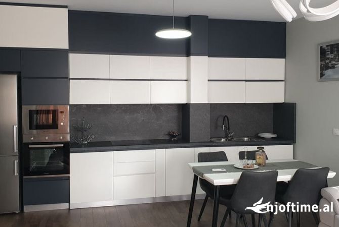 Shtepi me qera Apartament ne Tirane, 1+1, Mobilimi E mobiluar, Pagesa 400  Euro.