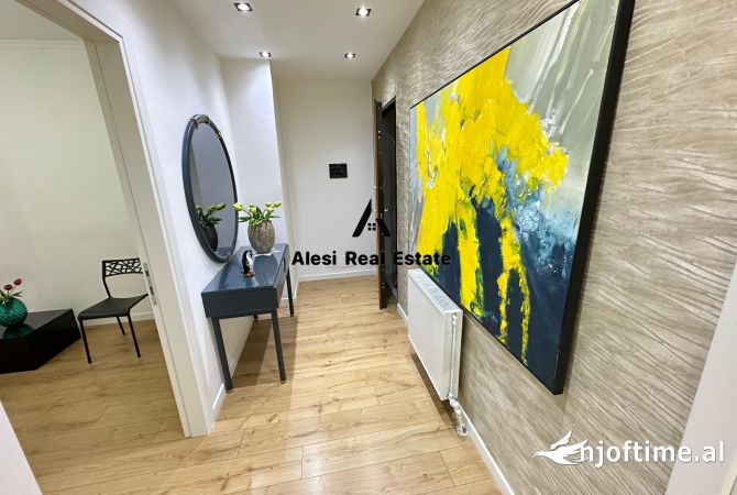 Shtepi me qera Apartament ne Tirane, 2+1, Mobilimi E mobiluar, Pagesa 850  Euro.