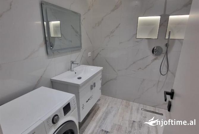 Shtepi me qera 1+1 ne Tirane - 650 Euro