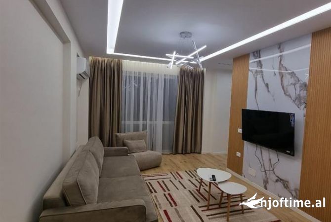 Shtepi me qera 1+1 ne Tirane - 650 Euro