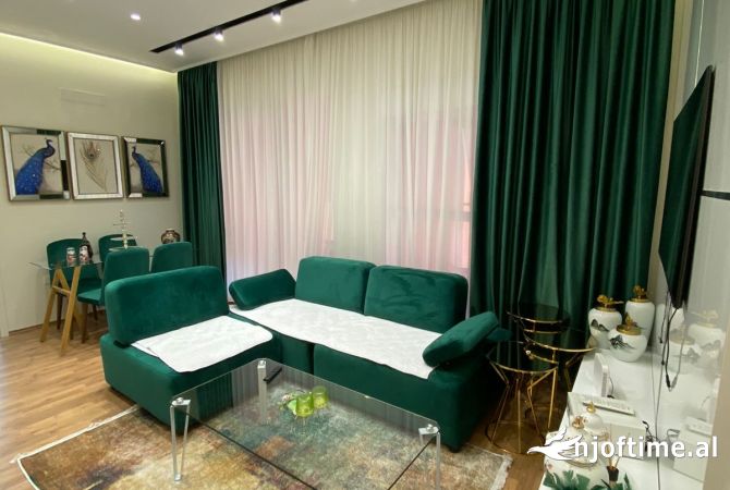 Shtepi me qera Apartament ne Tirane, 2+1, Mobilimi E mobiluar, Pagesa 500  Euro.