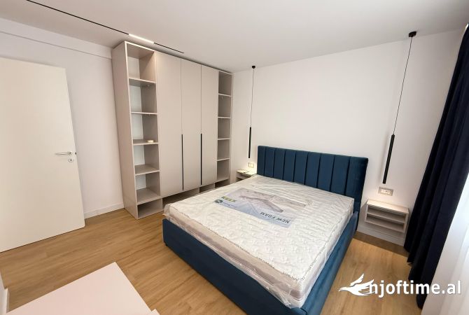 Shtepi ne shitje Apartament ne Tirane, 1+1, Mobilimi E mobiluar, Pagesa 195,000  Euro.