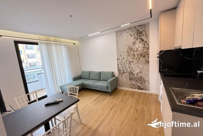 Shtepi ne shitje 1+1 ne Tirane - 195,000 Euro